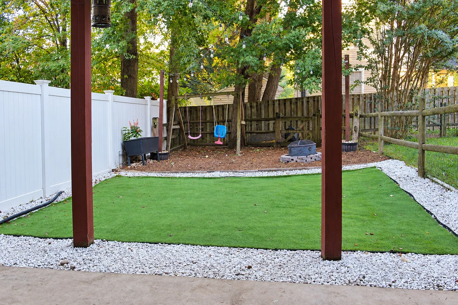 3 bed, 1.5 bath, 1620 sqft, $2,200 — Photo 2