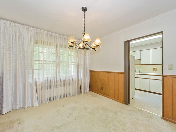 5th image of 408 Kime Ave