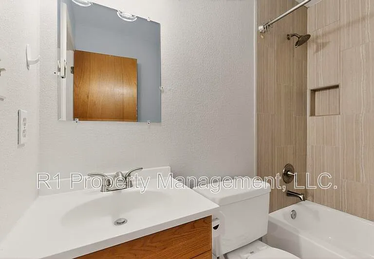 222 Shannon Pl NW #1 — Photo 28