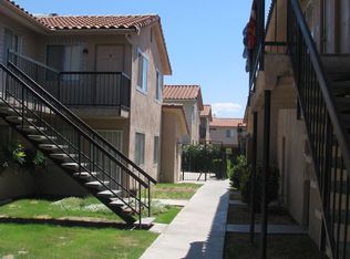 1809 Lacey St APT 12, Bakersfield, CA 93304
