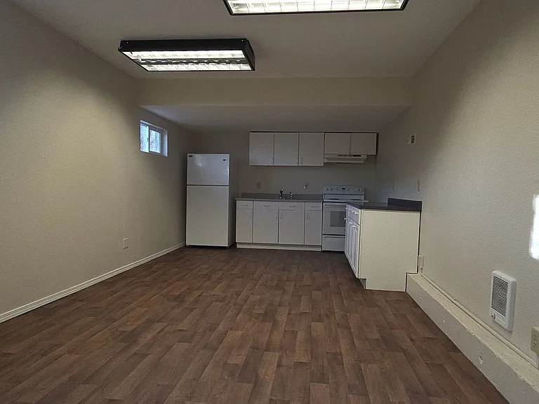 3705 N Chestnut St — Photo 6