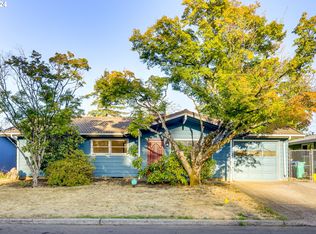 912 SE 180th Ave, Portland, OR 97233