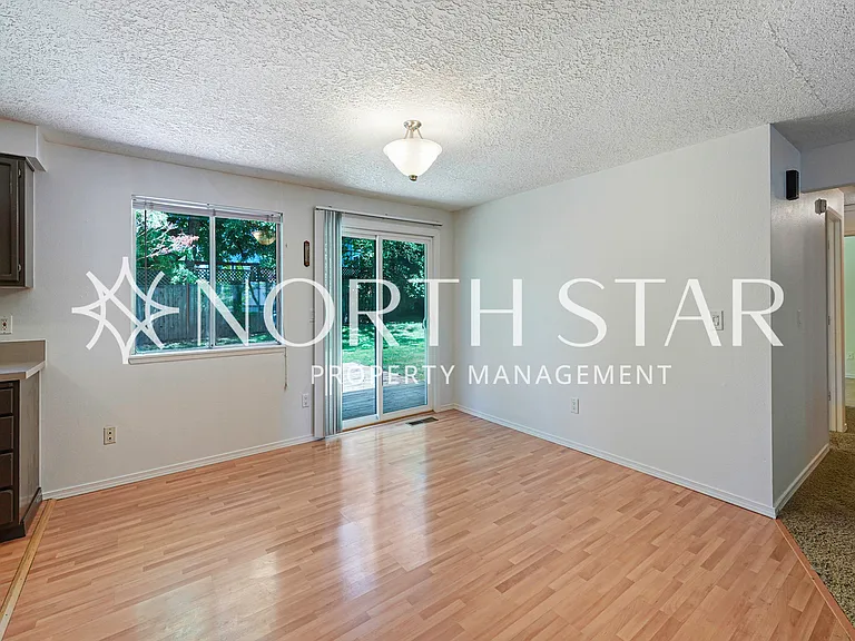 6269 SW Southwood Dr — Photo 12