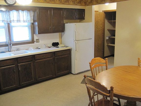 5th image of 8827 Congress Park Ave