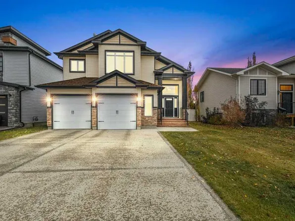 25 E Leaside Cres, Sylvan Lake, AB T4S 0A3