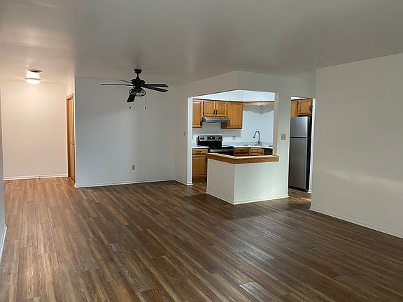 3rd image of 2007 Porte De Leau Ct #308