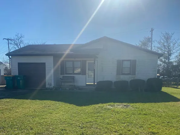 889 Kirkwood Dr, West Jefferson, OH 43162