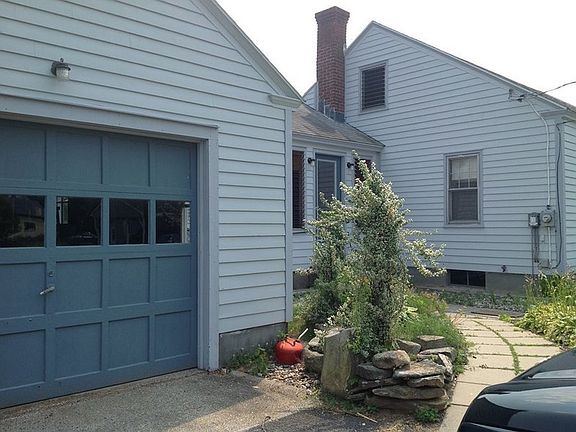 14 Mayher ~ Drive/Garage/Side View