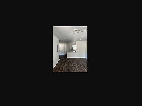 4th image of 241 Cove Landing Dr #0