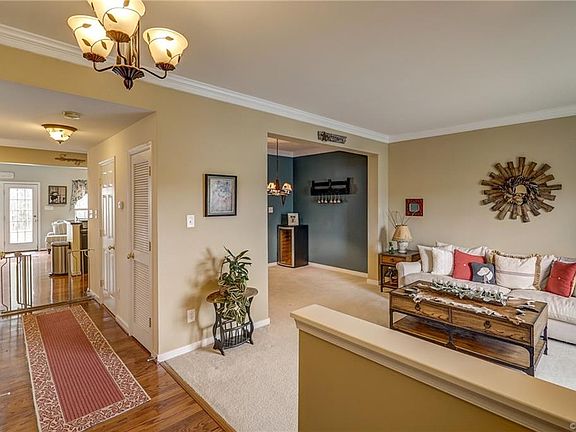 2nd image of 4212 Wellston Pl