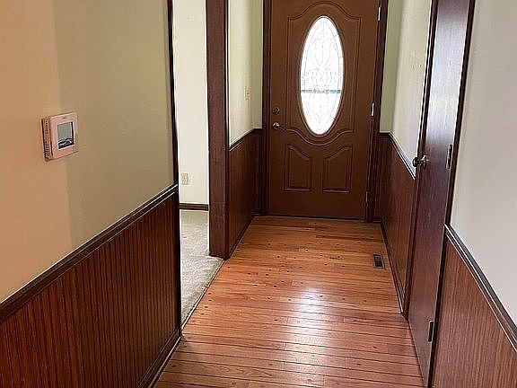 2nd image of 1411 Forest Dr