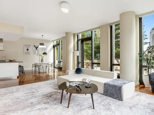 101 Warren St APT 510, New York, NY 10007