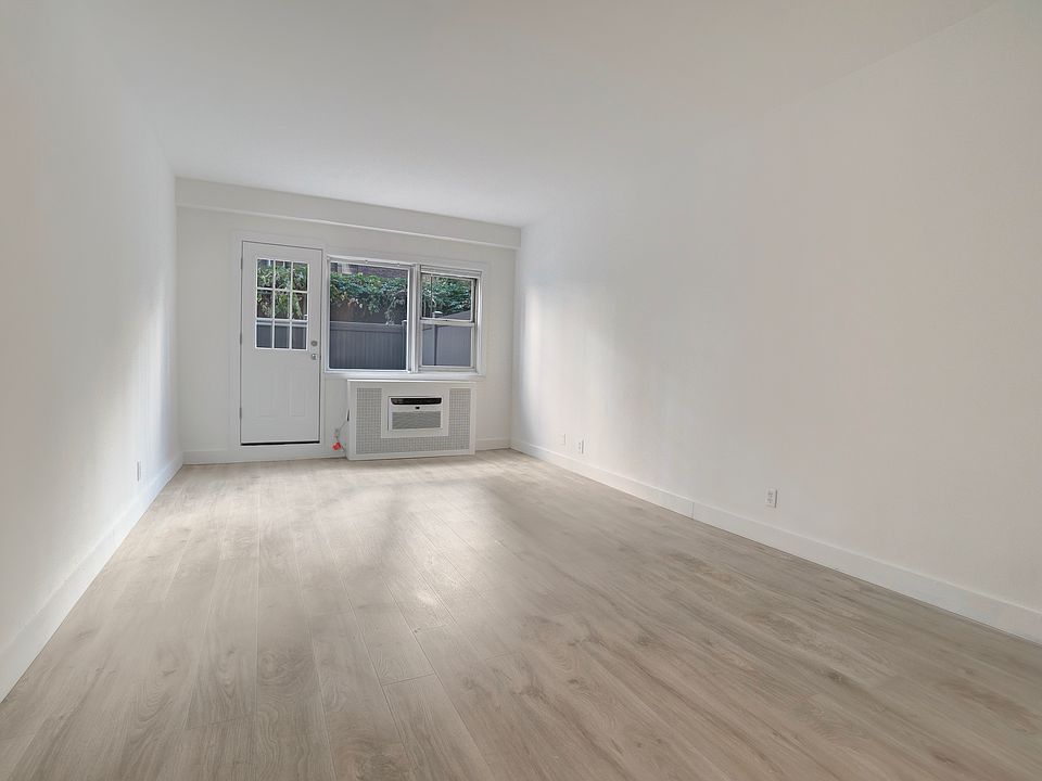 1st image of 145 E 27th St APT 1E