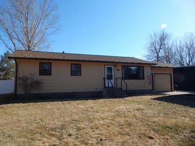 110 18th St NE, Devils Lake, ND, 58301