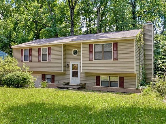 2nd image of 267 W Wynngate Dr