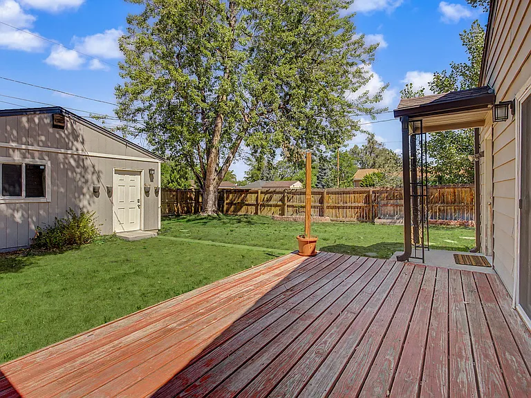 2991 Hudson St — Photo 24
