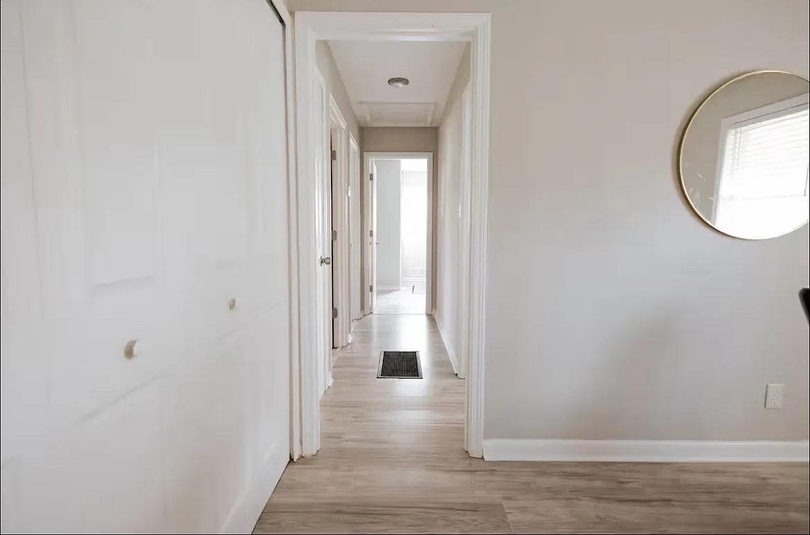 3047 Horse Shoe Drive - 1 — Photo 2