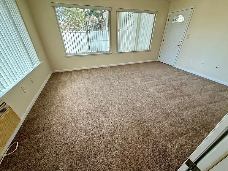 106 Pinehaven Dr — Photo 15