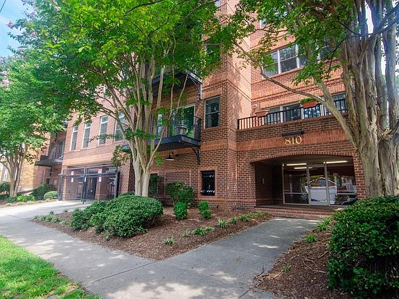 2nd image of 810 W Princess Anne Rd APT 404