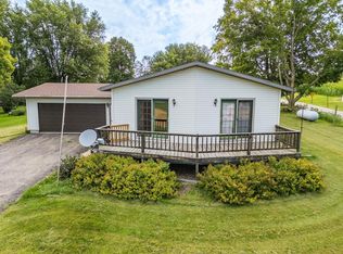101 Mill St, La Valle, WI 53941