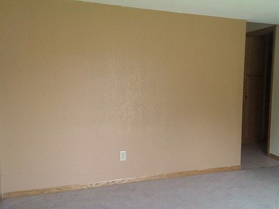 4th image of 4300 Trenton Ln N #2219