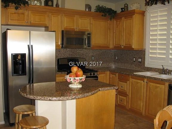 5th image of 8061 Retriever Ave