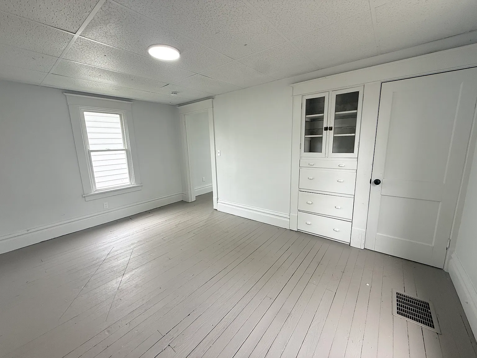 422 Prospect St — Photo 3