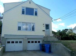 44 B St, Cranston, RI 02920