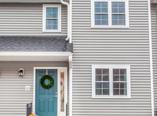 34 Lowell Rd APT 33, Pepperell, MA 01463