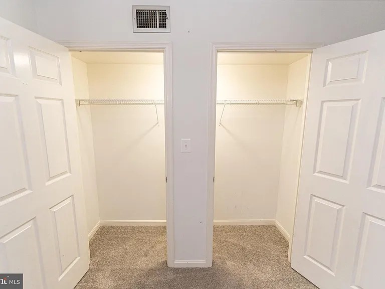 227 Canal Park Dr #206 — Photo 43