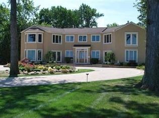 10409 Cliff Dr, CLEVELAND, OH 44102