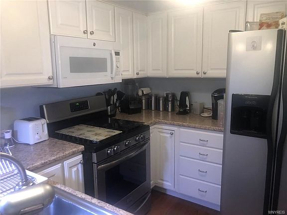 4th image of 85A Foxberry Dr