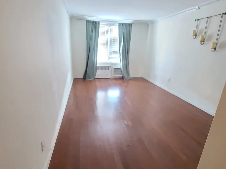 150-15 79th Ave #1L — Photo 3