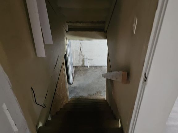 2nd image of 1022 Independence St