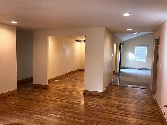 5th image of 4440 Delmar Dr