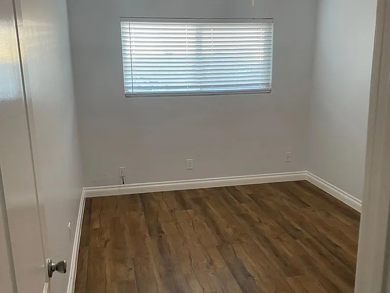 6045 Cherry Ave #1-4 — Photo 4