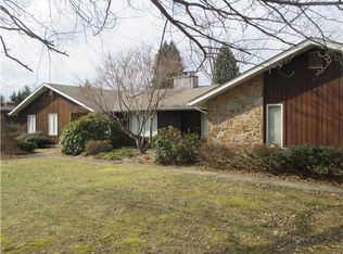 55 Darien Rd, Newark, DE 19711