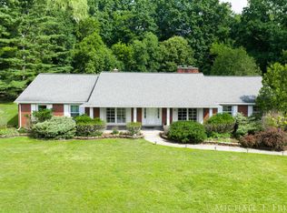 1705 Derbyshire St SE, Grand Rapids, MI 49508