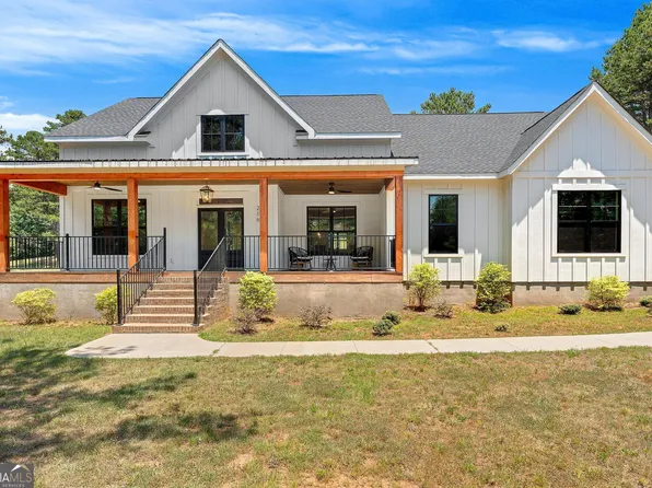 216 Bunker Ln, Westminster, SC 29693