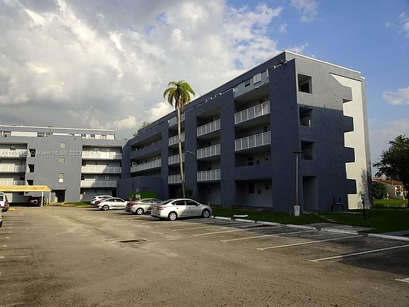 2nd image of 9359 Fontainebleau Blvd APT F109