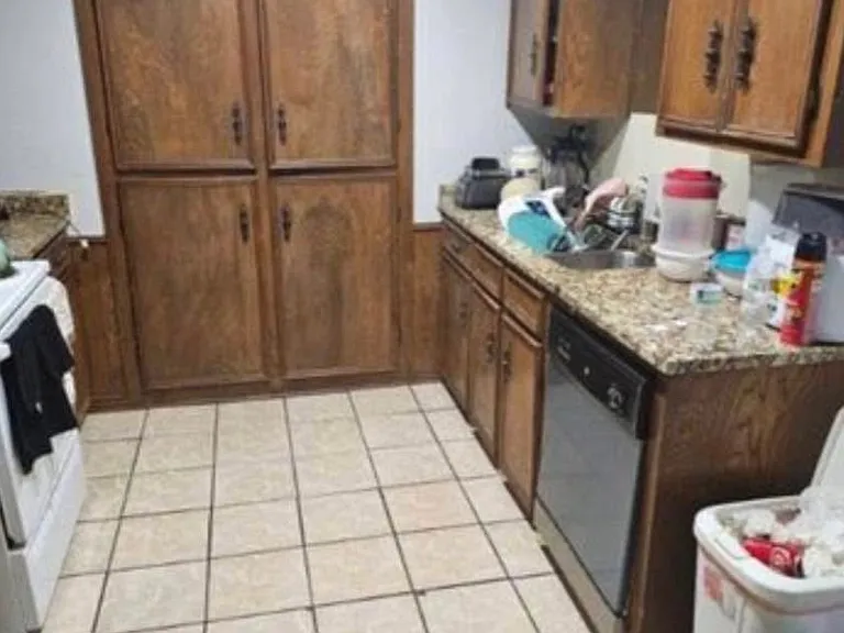 908 Bluebird Dr — Photo 5