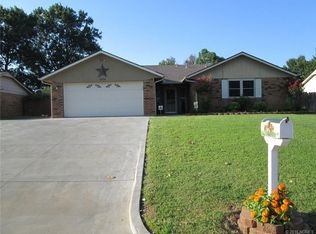 2904 Monta Pl, Muskogee, OK 74403