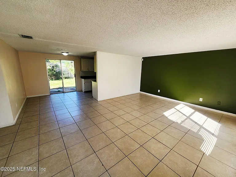 7127 Prellie St — Photo 2