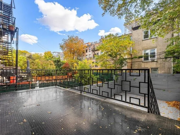 308 Clifton Place image 9 of 32