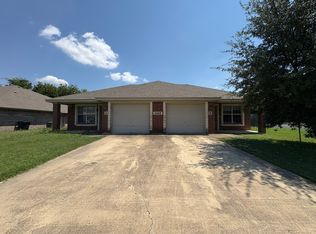 1412 Van Zanten Ct #B, Killeen, TX 76541