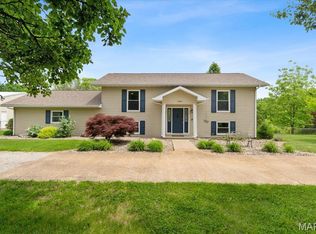 8316 D Rd, Waterloo, IL 62298