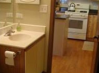 2701 Creek Dr #6, Woodridge, IL 60517