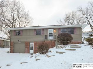 3113 Golden Blvd, Bellevue, NE 68123