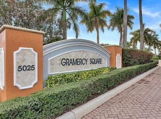 5048 S Astor Cir, Delray Beach, FL 33484