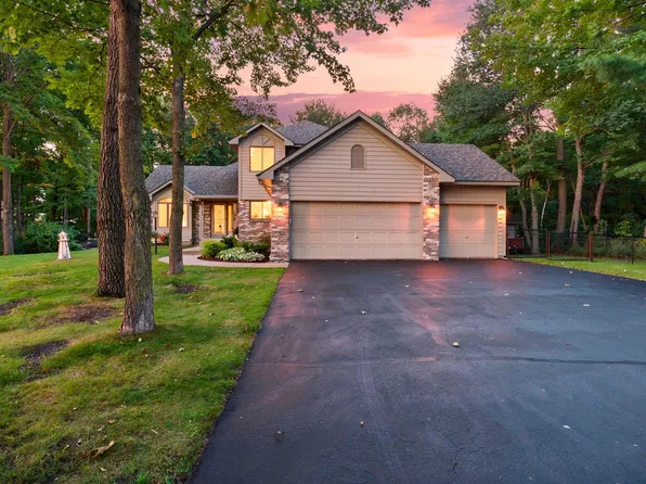 2733 158th Ave NE, Ham Lake, MN 55304